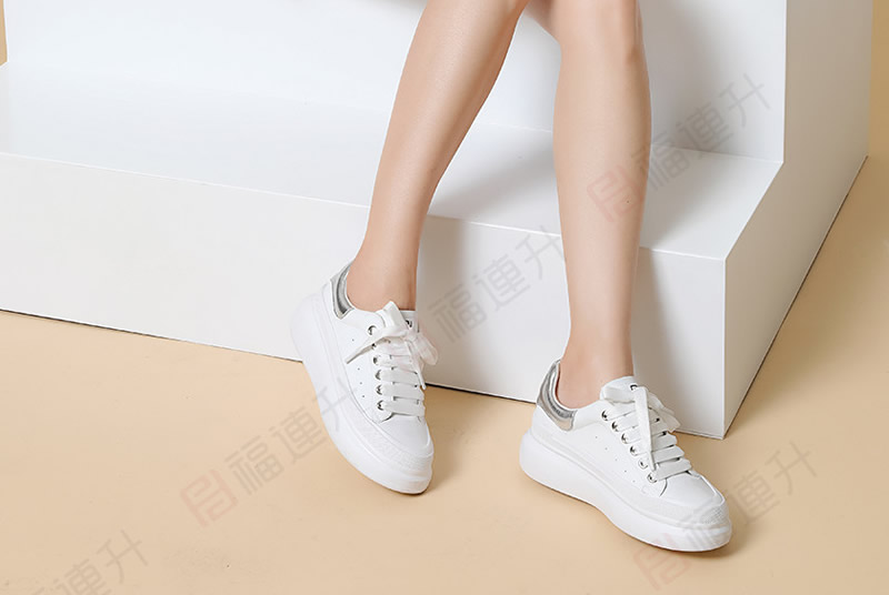 小白鞋-小白鞋的意思是什麼(图1) 小白鞋-小白鞋的意思是什麼(图1)