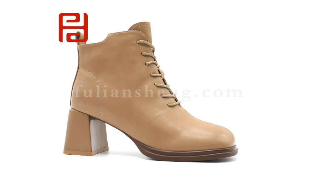 福连升冬季新款轻松工作女鞋魅力时装鞋