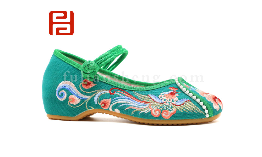 汉唐风韵春季女鞋绣花布面料牛筋鞋底棉麻里布