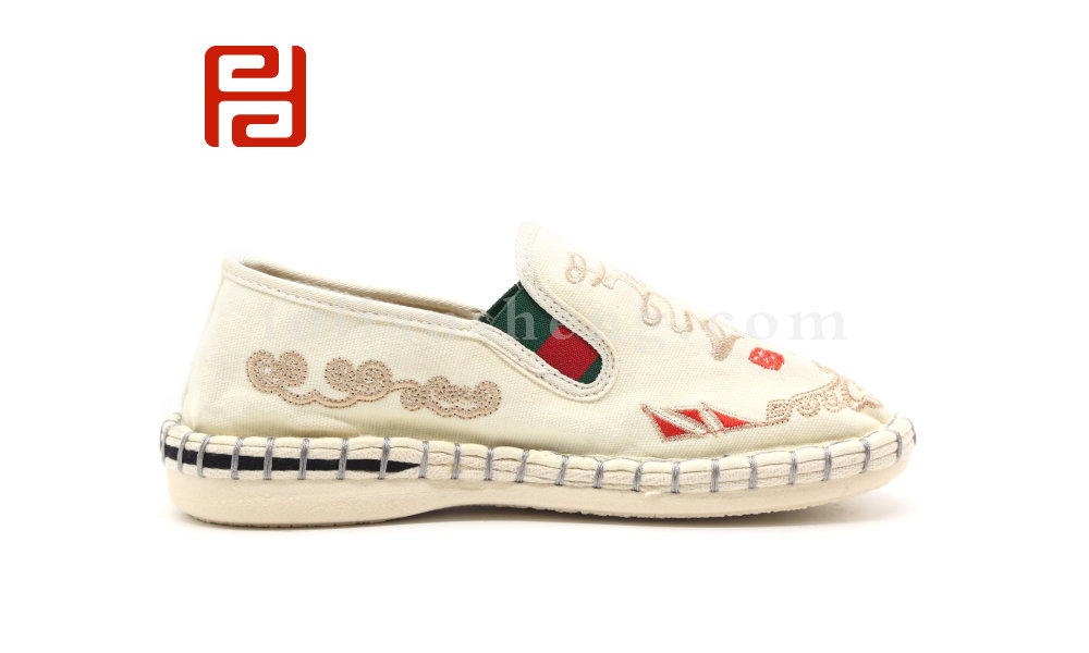 福连升老北京布鞋女鞋网红刺绣中国风一脚蹬休闲鞋