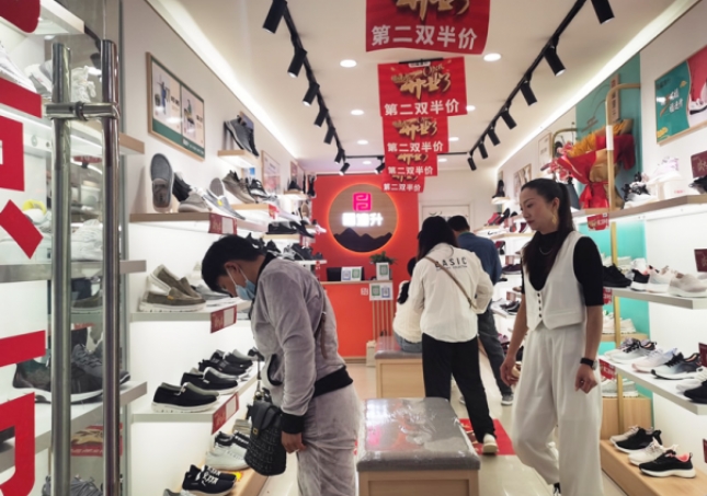 加盟老北京布鞋需要多少钱