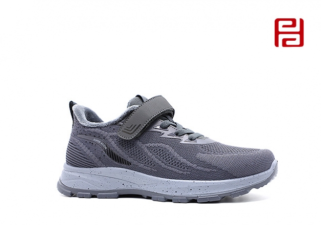 福连升冬季新款运动生活男鞋休