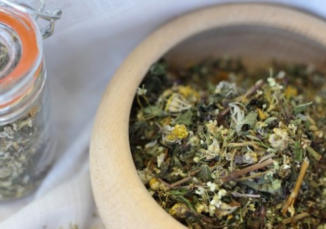 活血化瘀用什么泡脚-什么药泡脚能舒筋活血？