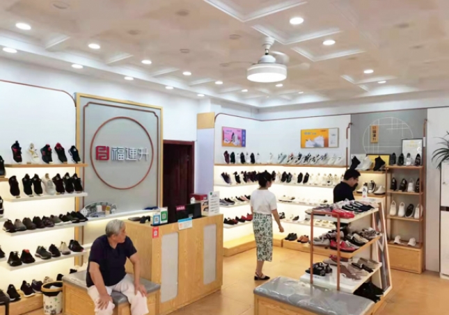 布鞋加盟店-布鞋加盟选择什么品牌好？